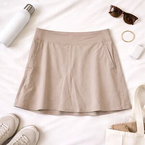 Athleta Beige Skort Size 14 Athletic Golf Tennis Built-In Shorts